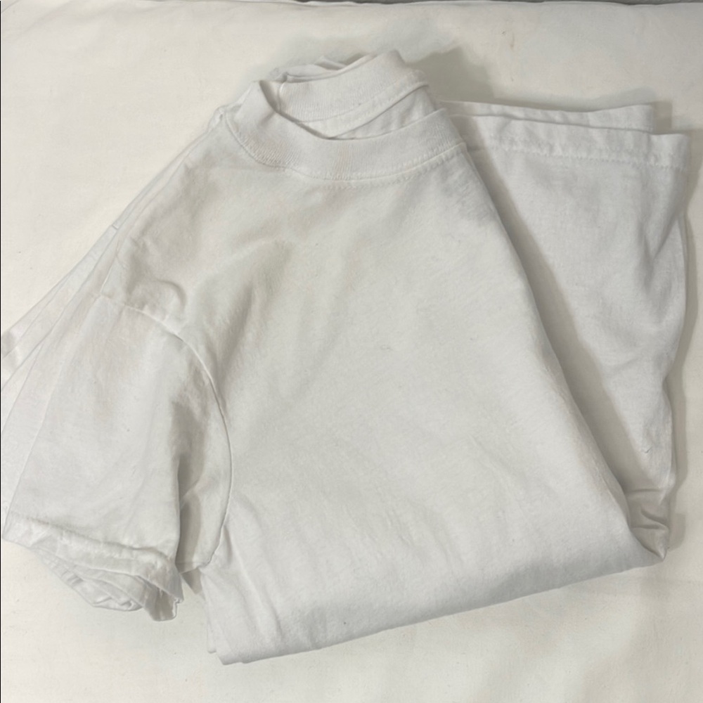 Hanes Bundle Kids 3 Short Sleeve Tees - White Size Large NWOT